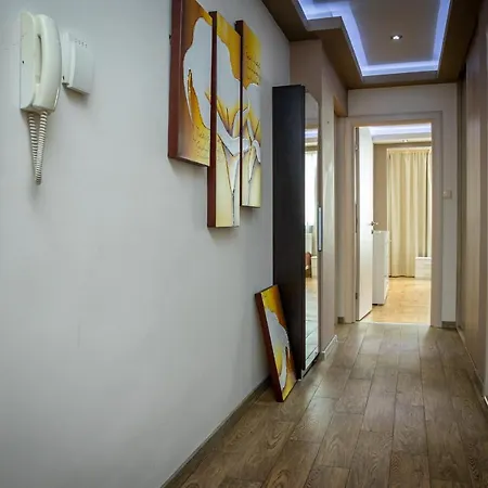 Luxury 2Bd Flat With Top Central Location 公寓